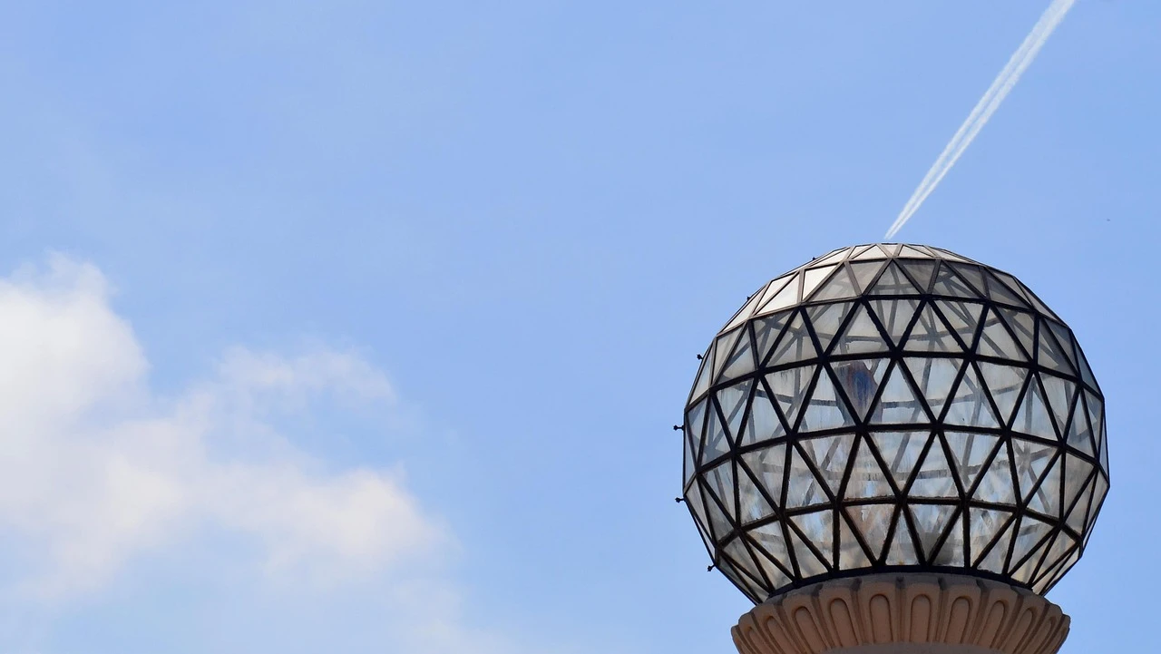 Disco Ball Light Speaker System