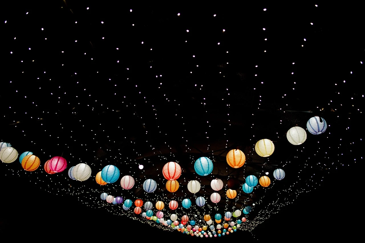 Disco Ball with Beam Lamp
