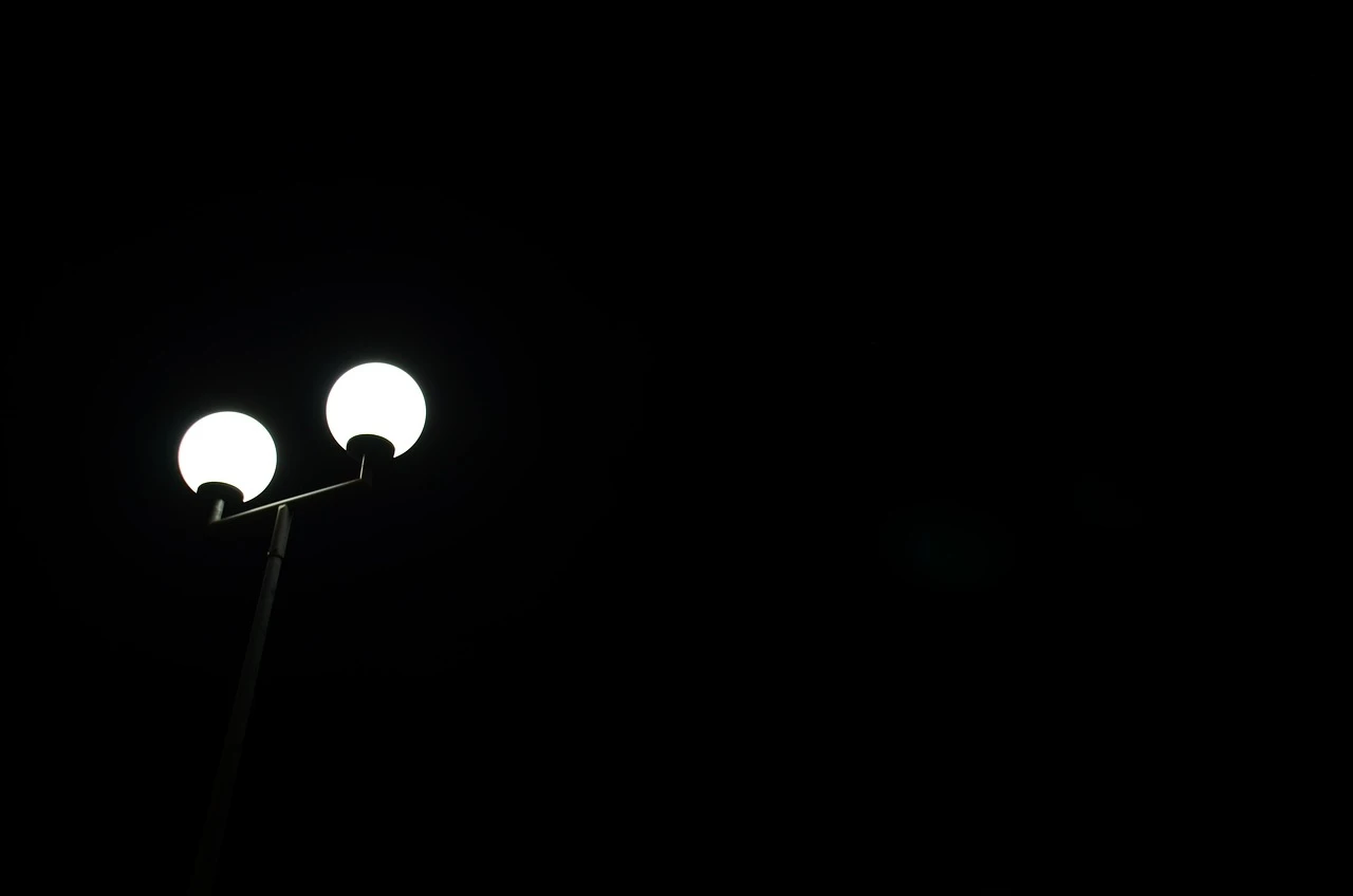Disco Ball with Beam Lamp