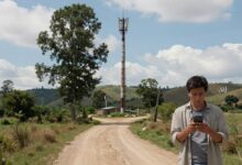 Cara Memperkuat Sinyal HP Lemah